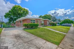 2421 Forest Green Rd, Baltimore, MD 21209 - Photo 38