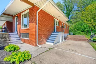 6821 Barnett Rd, Baltimore, MD 21239 - Photo 36