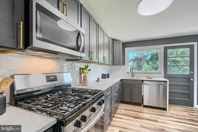 6821 Barnett Road, Baltimore, MD 21239 - Photo 8