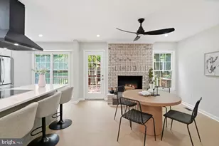 24 River Oaks Cir, Baltimore, MD 21208 - Photo 12