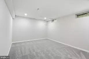 24 River Oaks Cir, Baltimore, MD 21208 - Photo 38