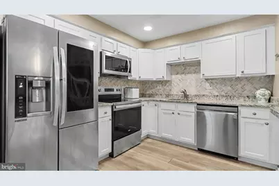 14 Fitzharding Place, Owings Mills, MD 21117 - Photo 18