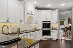 4 Wood Chester Ct, Baltimore, MD 21208 - Photo 4