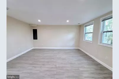 327 Bigley Avenue, Baltimore, MD 21227 - Photo 14