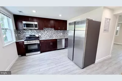 327 Bigley Avenue, Baltimore, MD 21227 - Photo 4