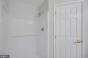 4 Carmichael Ct, Catonsville, MD 21228 - Photo 46