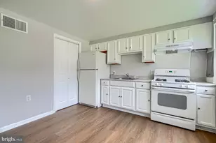 3219 Tartarian Ct, Baltimore, MD 21227 - Photo 8