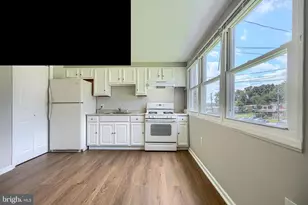 3219 Tartarian Ct, Baltimore, MD 21227 - Photo 6