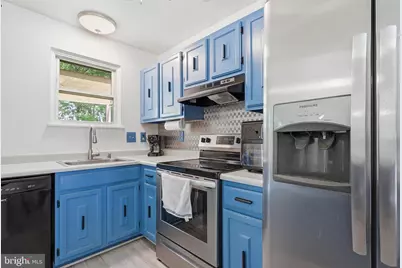 12 Beefwood Court, Essex, MD 21221 - Photo 10