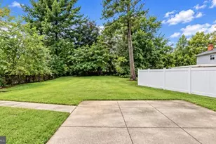 4125 Balmoral Cir, Pikesville, MD 21208 - Photo 48