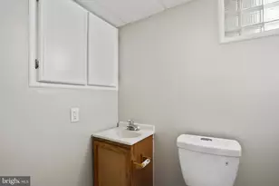 1738 Glen Ridge Rd, Towson, MD 21286 - Photo 22