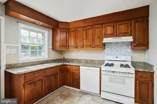 1738 Glen Ridge Rd, Towson, MD 21286 - Photo 8