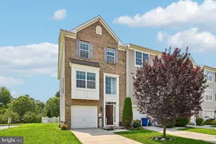 8518 Stansbury Lake Dr, Baltimore, MD 21222 - Photo 2