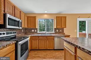 1119 Silentglade Rd, Owings Mills, MD 21117 - Photo 12
