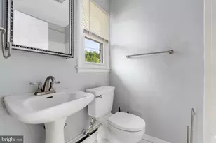 816 Providence Rd, Towson, MD 21286 - Photo 18