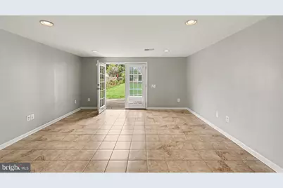 908 Winsap Court, Baltimore, MD 21227 - Photo 10