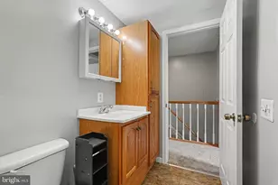 908 Winsap Ct, Baltimore, MD 21227 - Photo 22