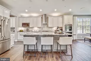 7618 Carla Rd, Pikesville, MD 21208 - Photo 8