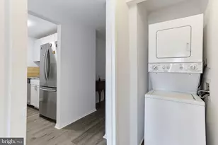 28 Allegheny Ave, Towson, MD 21204 - Photo 18