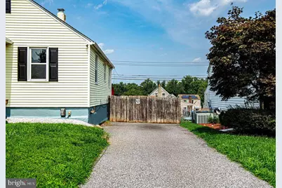 4216 Thorncliff Road, Nottingham, MD 21236 - Photo 2