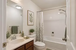 8888 Paddock Ln, Baltimore, MD 21234 - Photo 18
