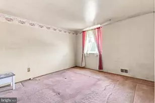 3138 Ryerson Cir, Halethorpe, MD 21227 - Photo 12