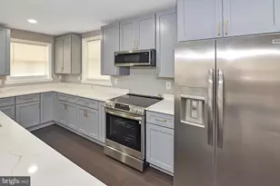 3412 Fairview Rd, Gwynn Oak, MD 21207 - Photo 10