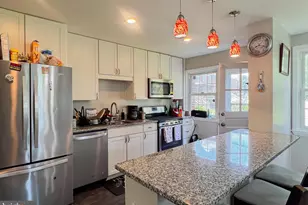 5826 Edmondson Ave, Baltimore, MD 21228 - Photo 26