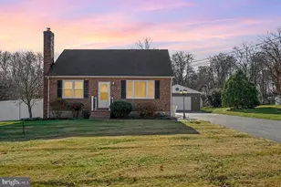 5809 Pine Hill Dr, White Marsh, MD 21162 - Photo 2
