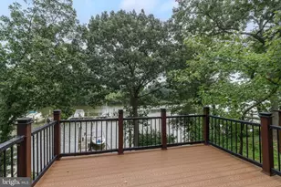 44 Helmsman Ct, Baltimore, MD 21221 - Photo 16