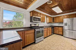 1804 Ellinwood Rd, Baltimore, MD 21237 - Photo 10
