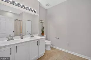 4948 Brightleaf, Baltimore, MD 21237 - Photo 18