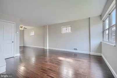 927 Elton Avenue, Baltimore, MD 21224 - Photo 2