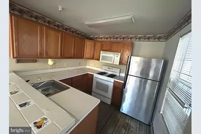 8901 Stone Creek Place #104, Baltimore, MD 21208 - Photo 6