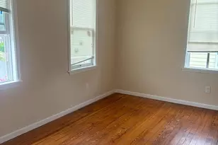 25 Egges Ln, Baltimore, MD 21228 - Photo 12