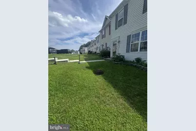 7860 Rolling View Avenue, Baltimore, MD 21236 - Photo 2