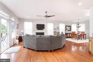 1627 Sandy Hollow Cir, Baltimore, MD 21221 - Photo 6