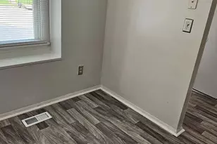 35 Chattuck Ct, Middle River, MD 21220 - Photo 6