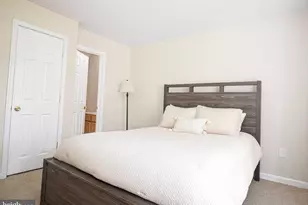 24 Hallsdale, Baltimore, MD 21237 - Photo 30