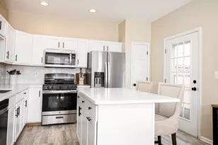 24 Hallsdale, Baltimore, MD 21237 - Photo 4