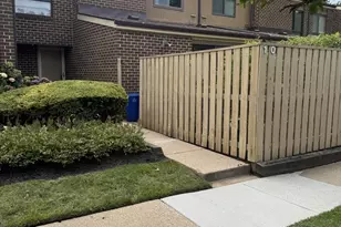 10 Cobbler Ct, Baltimore, MD 21208 - Photo 1