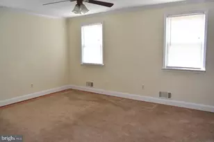 6820 Cherokee Dr, Baltimore, MD 21209 - Photo 16