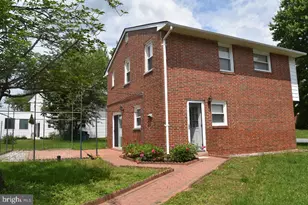 6820 Cherokee Dr, Baltimore, MD 21209 - Photo 2