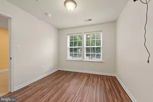 306 Paladium Ct, Owings Mills, MD 21117 - Photo 2