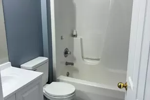 746 Villager Cir, Baltimore, MD 21222 - Photo 20