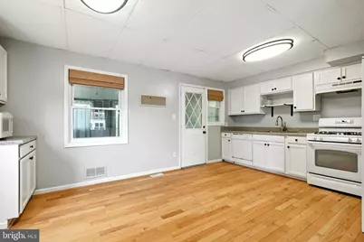 1740 Stokesley, Dundalk, MD 21222 - Photo 10