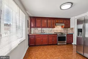 7905 Eastdale Rd, Baltimore, MD 21224 - Photo 4
