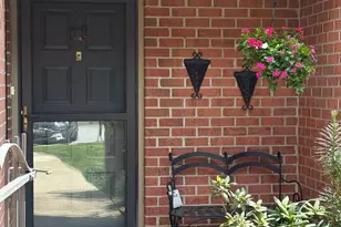 5 Oakridge Ct, Lutherville Timonium, MD 21093 - Photo 1