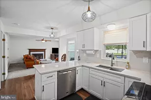 2103 Cross Trails Rd, Baltimore, MD 21244 - Photo 20