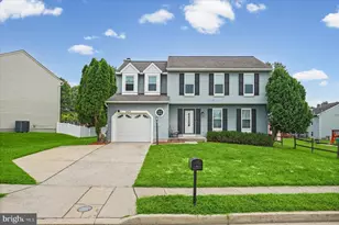2103 Cross Trails Rd, Baltimore, MD 21244 - Photo 2